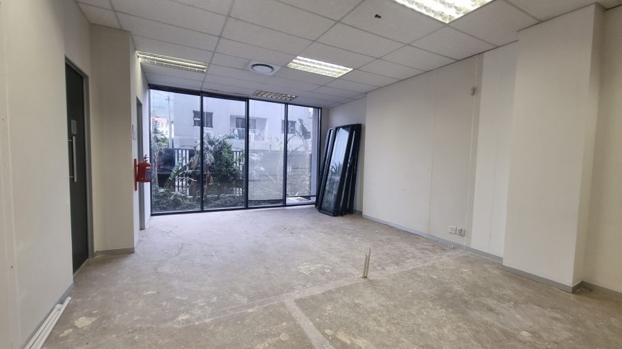 To Let Commercial Property for Rent in Woodstock Western Cape